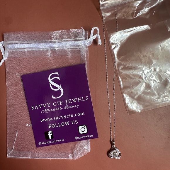 New Savvy Cie Silver Knot Pendant Necklace - Picture 5 of 10
